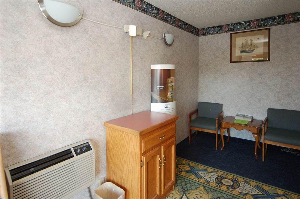 Travelodge By Wyndham Stockton Buitenkant foto